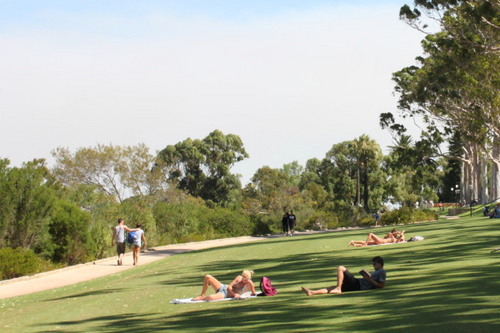 kings park 5 bathers.jpg